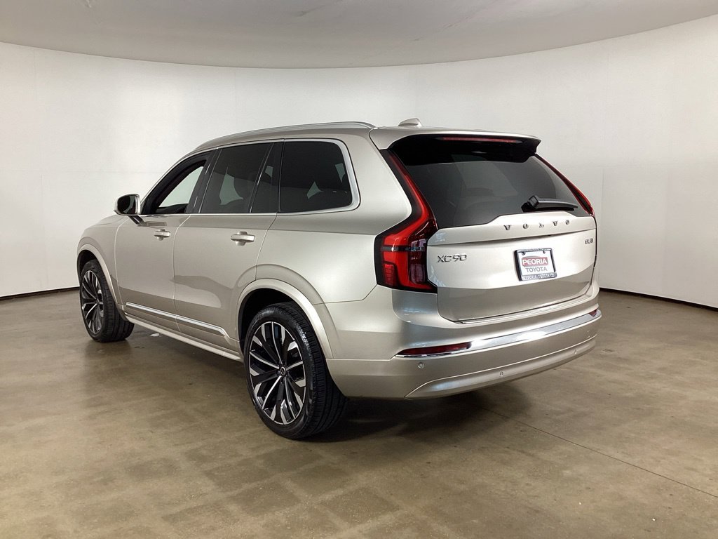 Used 2025 Volvo XC90 B5 Core w/ Protection Package Premier AWD/4WD image 7
