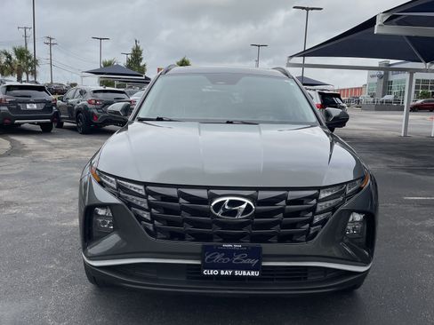 Used 2023 Hyundai Tucson SEL w/ Convenience Package AWD/4WD image 2