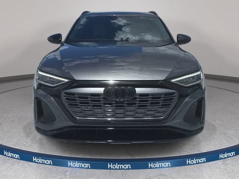 Used 2024 Audi Q8 e-tron Prestige w/ Prestige Package AWD/4WD image 3