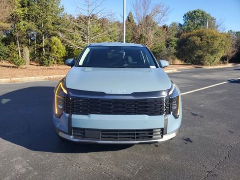 New 2026 Kia Sportage S image 2