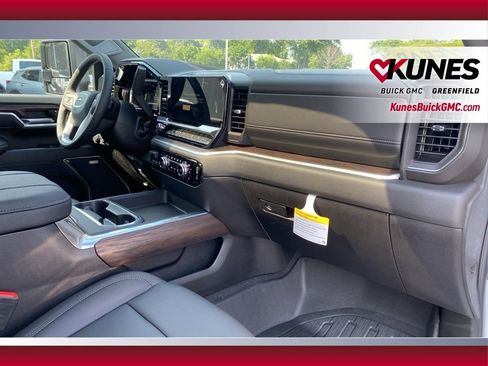 New 2025 GMC Sierra 3500 SLT w/ SLT Premium Package image 49