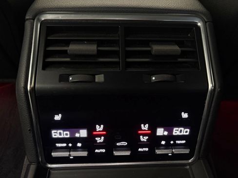 Certified 2023 Porsche Panamera 4 Platinum Edition AWD/4WD image 23