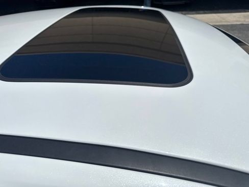Certified 2025 Hyundai Elantra SEL FWD image 15