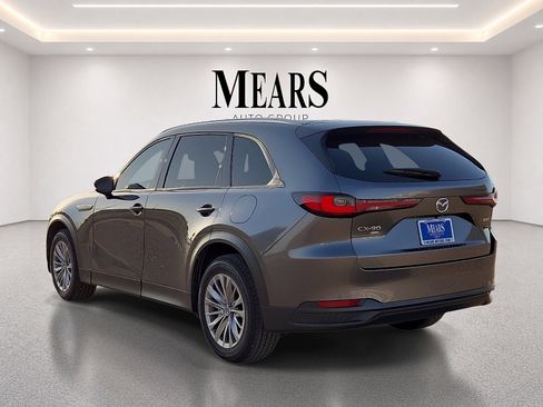 Used 2024 MAZDA CX-90 3.3 Turbo w/ Preferred Package AWD/4WD image 4