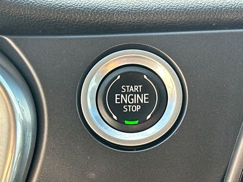 Used 2022 Chevrolet Blazer LT image 34