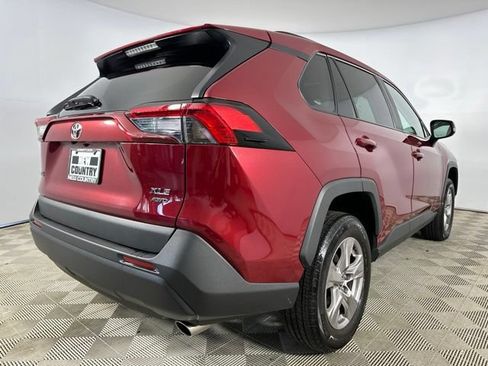 Certified 2022 Toyota RAV4 XLE w/ Convenience Package AWD/4WD image 12