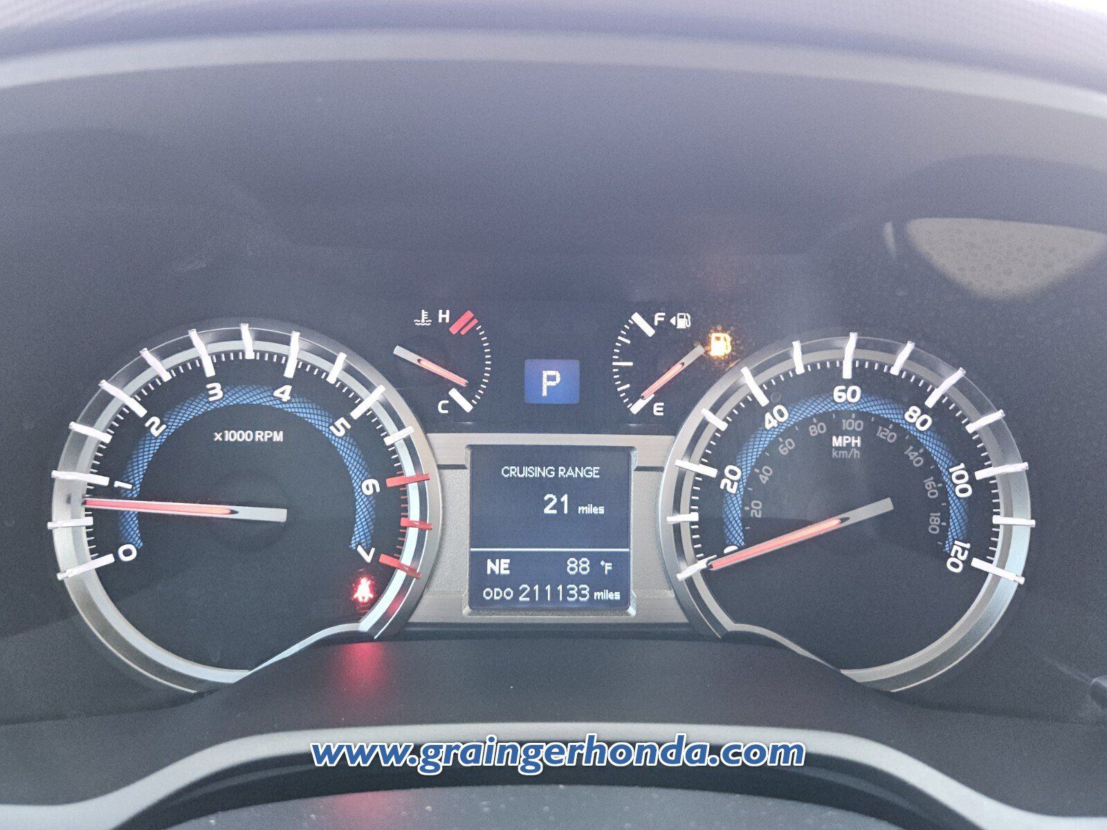 Used 2018 Toyota 4Runner SR5 Premium RWD image 21
