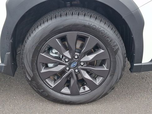 Certified 2025 Subaru Outback Onyx Edition AWD/4WD image 8