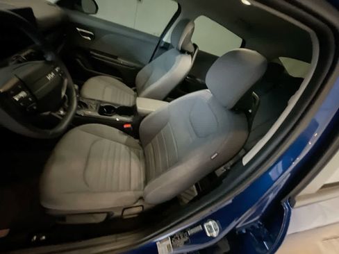 Used 2025 Kia K4 EX image 11