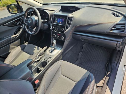 Used 2020 Subaru Crosstrek 2.0i Premium w/ Moonroof Package 2 AWD/4WD image 11