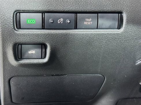 Used 2021 Nissan Sentra SR image 10