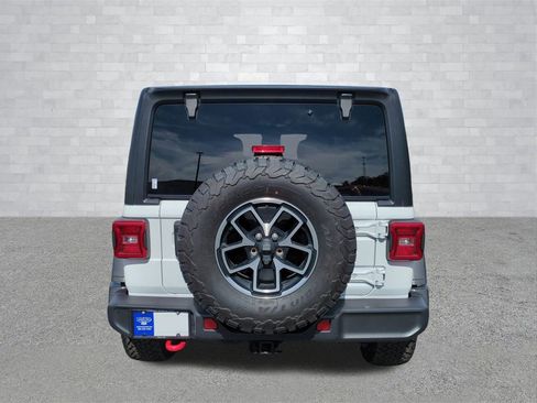 Used 2024 Jeep Wrangler Unlimited Rubicon image 5