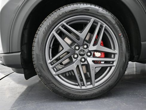 New 2026 Ford Explorer ST-Line w/ ST-Line Street Pack AWD/4WD image 37