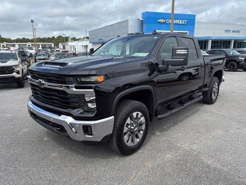 New 2026 Chevrolet Silverado 2500 LT w/ All Star Edition AWD/4WD image 3