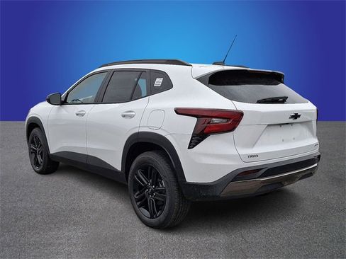 New 2026 Chevrolet Trax ACTIV image 4