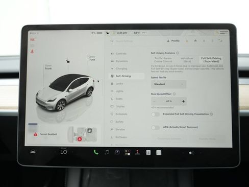 Used 2023 Tesla Model Y AWD image 54