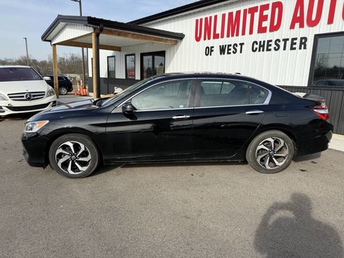 Used 2017 Honda Accord EX image 13