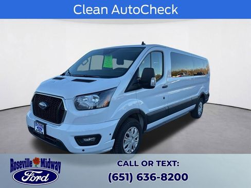 Used 2024 Ford Transit 350 XLT RWD image 3