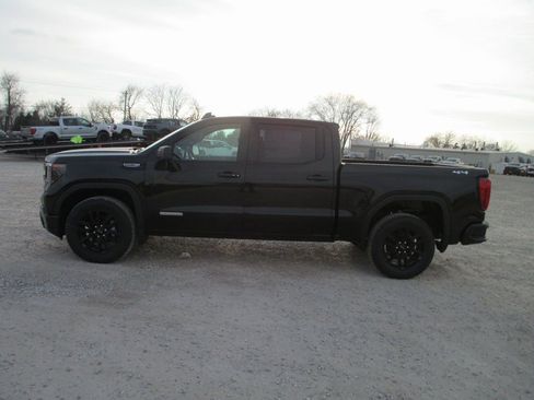 New 2026 GMC Sierra 1500 Elevation AWD/4WD image 7
