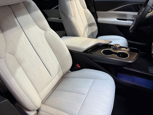 New 2026 Cadillac Lyriq Sport image 53