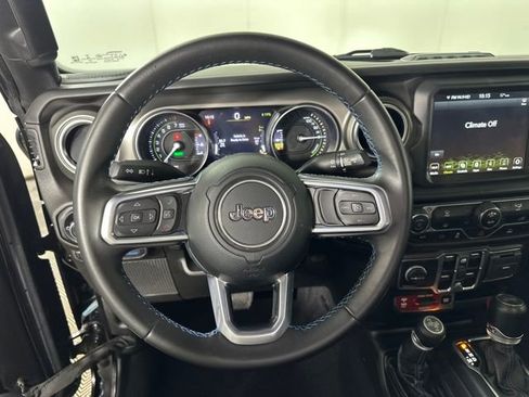 Used 2022 Jeep Wrangler Unlimited Rubicon 4xe image 14