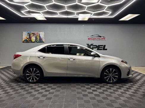 Used 2019 Toyota Corolla SE w/ Carpet Mat Package (TMS) FWD image 16