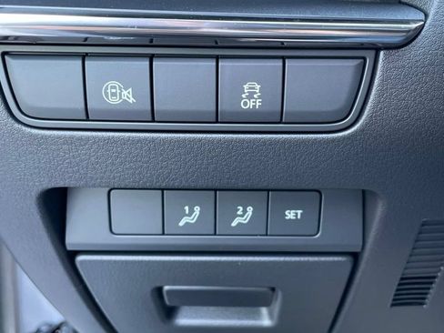 New 2026 MAZDA MAZDA3 2.5 S Hatchback w/ Premium Pkg FWD image 13