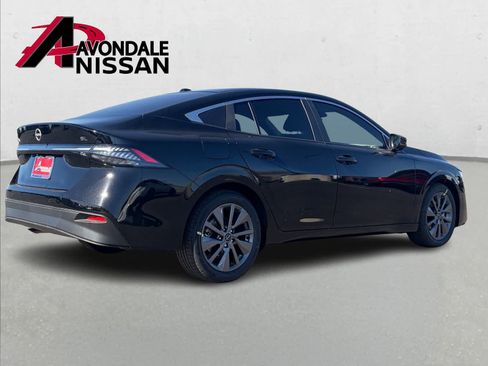 New 2026 Nissan Sentra SL w/ Floor Mat Package FWD image 6