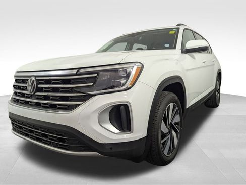 Used 2024 Volkswagen Atlas SE image 57