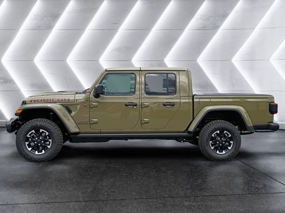 New 2026 Jeep Gladiator Rubicon w/ Steel Power Dome Hood Package