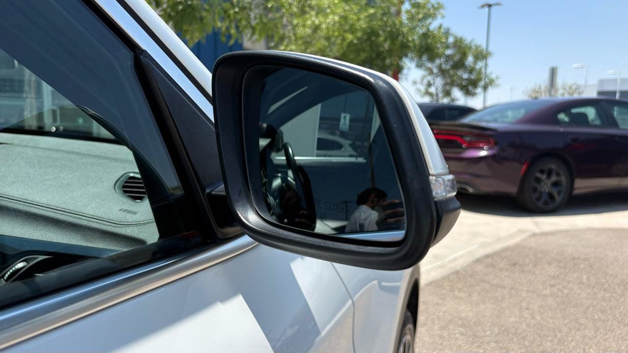 Used 2020 BMW X1 sDrive28i FWD image 3