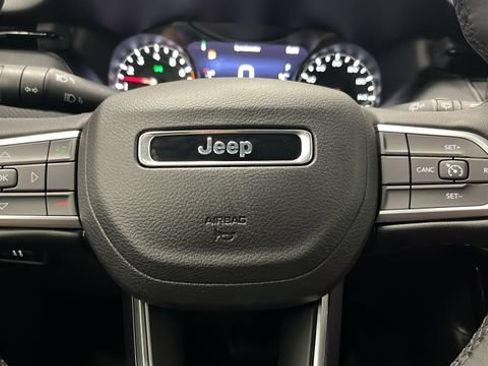 New 2026 Jeep Compass Latitude AWD/4WD image 14