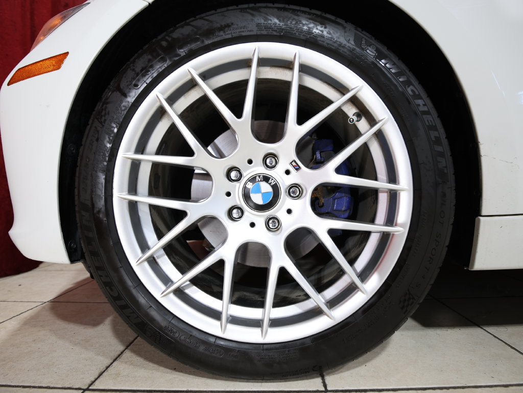 Used 2014 BMW 320i Sedan RWD image 6