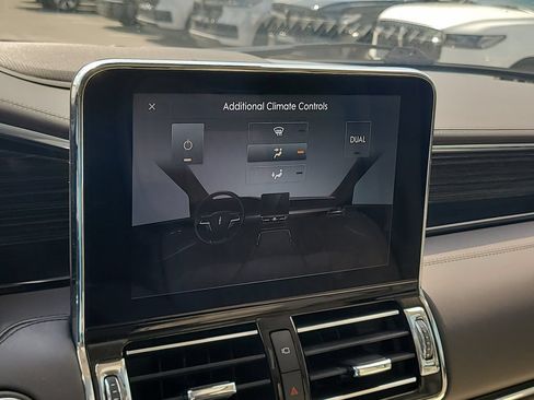 Certified 2021 Lincoln Navigator Black Label AWD/4WD image 23