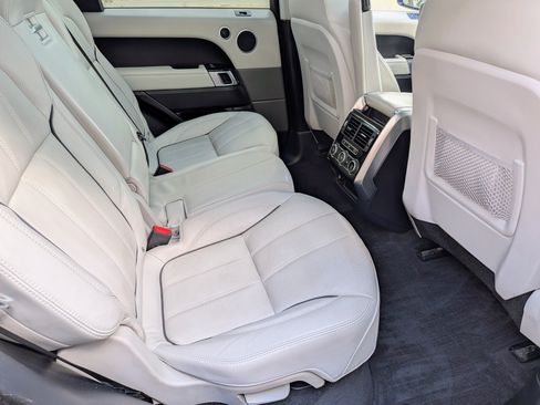 Used 2015 Land Rover Range Rover Sport HSE AWD/4WD image 10