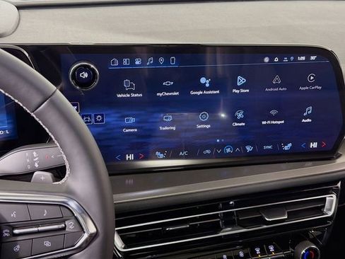 New 2026 Chevrolet Traverse LT w/ Sun and Wheel Package image 15