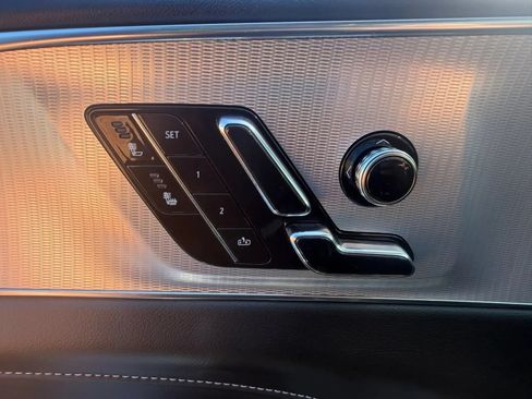 Used 2024 Cadillac Lyriq Tech AWD/4WD image 20