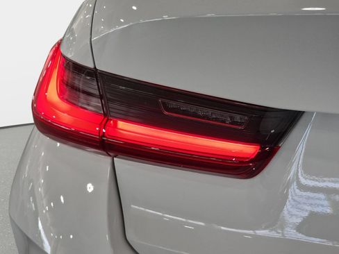 Certified 2023 BMW 330i Sedan RWD image 22