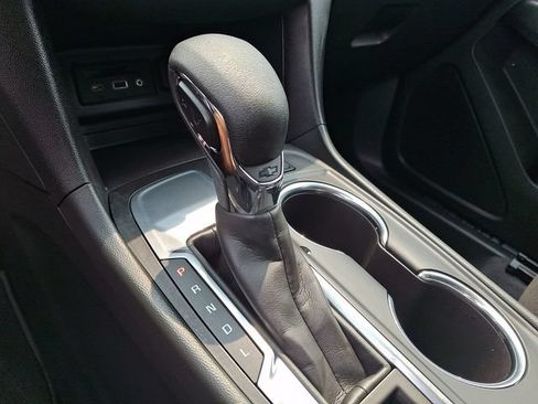 Certified 2024 Chevrolet Equinox LT FWD image 14