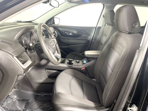 Used 2022 GMC Terrain SLE w/ Driver Convenience Package AWD/4WD image 17