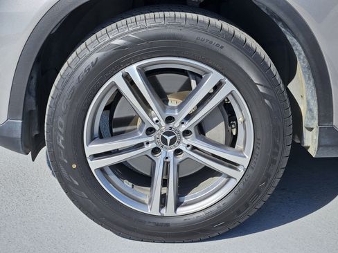 Used 2022 Mercedes-Benz GLC 300 image 12