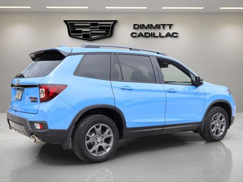 Used 2024 Honda Passport TrailSport image 5