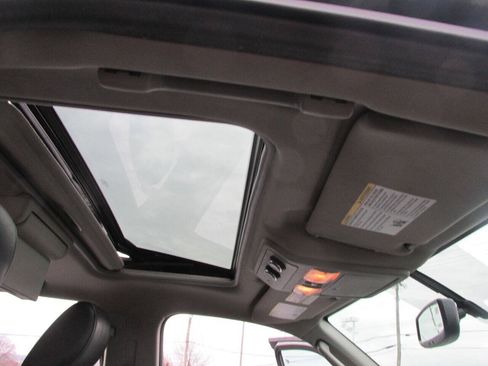 Used 2012 Nissan Pathfinder Silver w/ DVD Entertainment Pkg AWD/4WD image 39