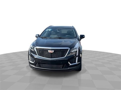 Certified 2022 Cadillac XT5 Sportv w/ LPO, Floor Liner Package image 3