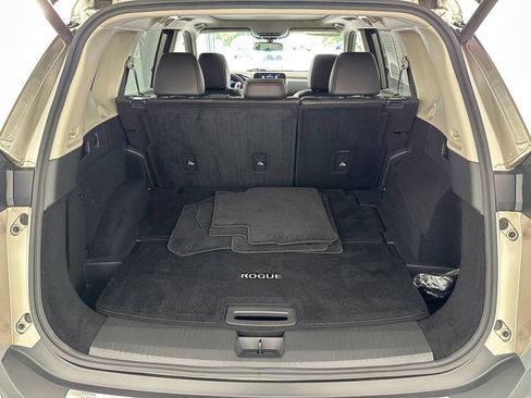 Used 2021 Nissan Rogue Platinum AWD/4WD image 45