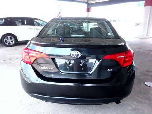 Used 2017 Toyota Corolla SE FWD image 6