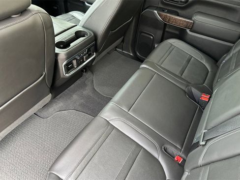 Used 2020 GMC Sierra 2500 Denali w/ Denali Ultimate Package image 13