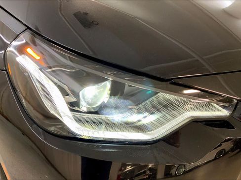 Used 2023 BMW M240i xDrive Coupe AWD/4WD image 27