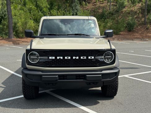Used 2025 Ford Bronco Big Bend AWD/4WD image 2