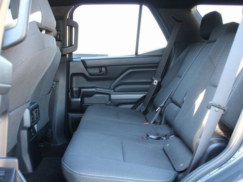 Used 2025 Toyota 4Runner SR5 image 22